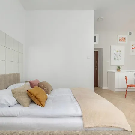 Bright In The Centre Of Opolska By Renters Daire *