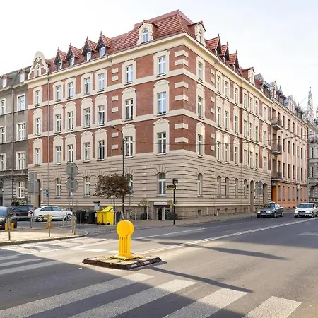 Bright In The Centre Of Opolska By Renters Katowice