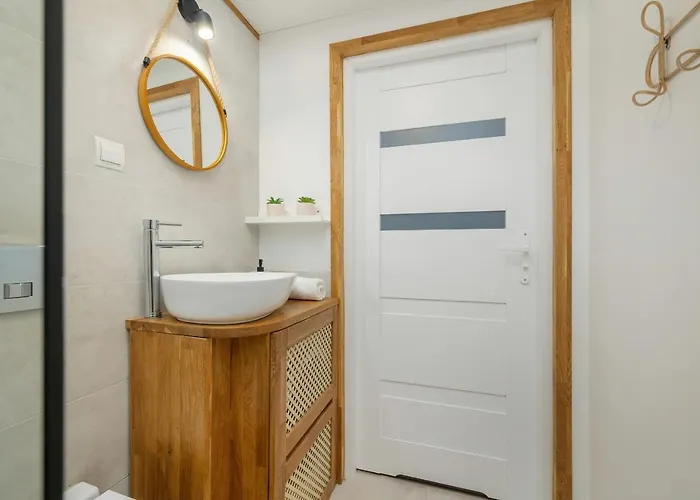 Apartment Bright In The Centre Of Opolska By Renters *