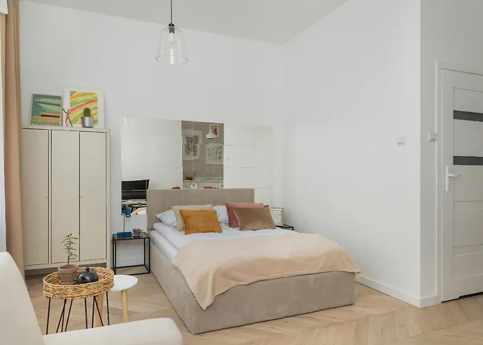 Bright In The Centre Of Opolska By Renters